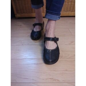 Baretraps Women's Black Bendables Mary Janes Wedge Clog Size 8M Comfort Cushion